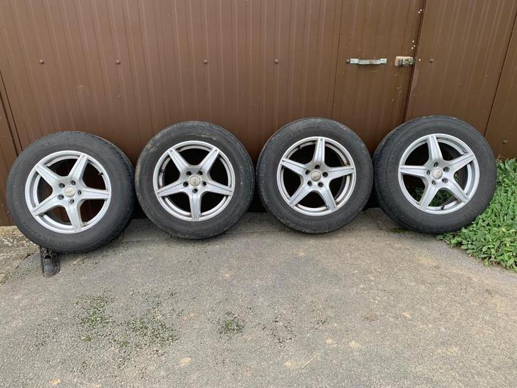 winterwielset voor Mercedes GLK, Auto-onderdelen, Banden en Velgen, Band(en), Winterbanden, 17 inch, 235 mm, Personenwagen, Gebruikt