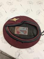 Para muts met kenteken, Verzamelen, Militaria | Algemeen, Ophalen of Verzenden, Landmacht, Helm of Baret