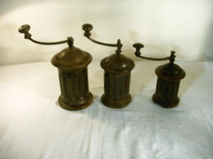 3 antieke koffiemolens “model G 1-3” van Peugeot frères, Antiek en Kunst, Antiek | Keukengerei, Ophalen of Verzenden