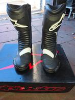 Alpina star motorlaars, Motoren, Ophalen