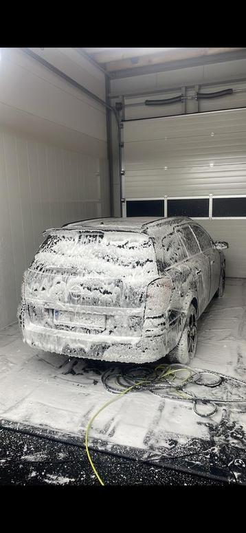 Proffesionele Car Detailing aan huis beschikbaar voor biedingen
