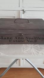 2 ijzeren dozen, Enlèvement, Comme neuf