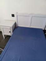 Eiken 1 persoonsbed (  licht grijs geschilderd ), Huis en Inrichting, Slaapkamer | Bedden, Ophalen, Grijs