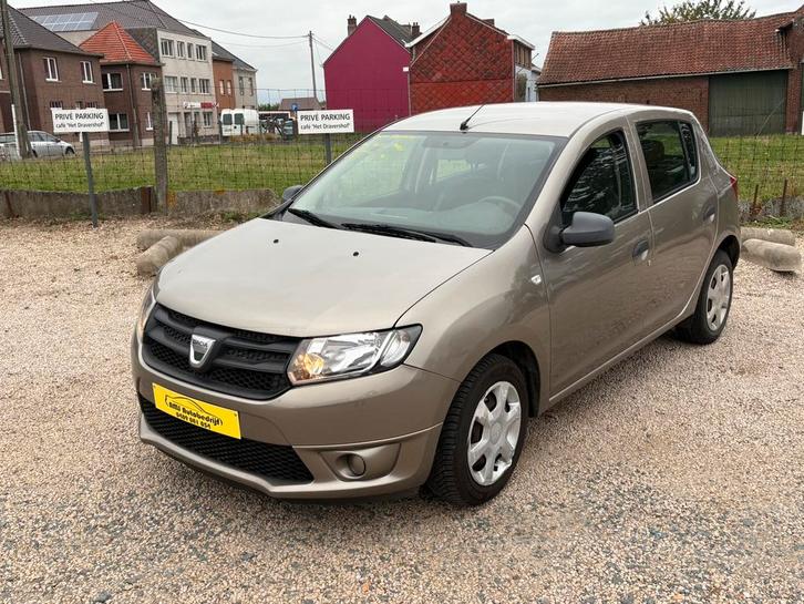 Dacia sandero 0.9tce benzine met 96.000km 2013 airco, Autos, Dacia, Entreprise, Sandero, ABS, Airbags, Air conditionné, Bluetooth