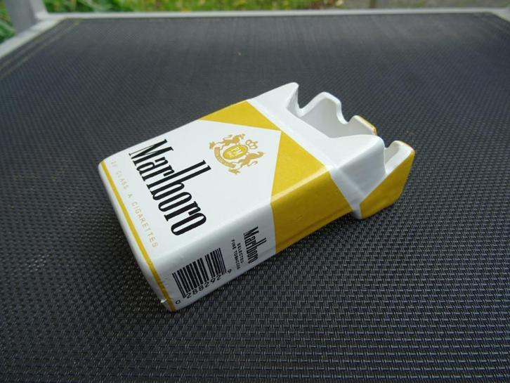 "Marlboro" asbak, Verzamelen, Merken en Reclamevoorwerpen, Nieuw, Gebruiksvoorwerp, Ophalen of Verzenden