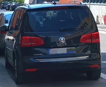 Touran  1.6 L  TDI Bluemotion 7pl, Autos, Volkswagen, Euro 5, Achat, 7 places, Boîte manuelle