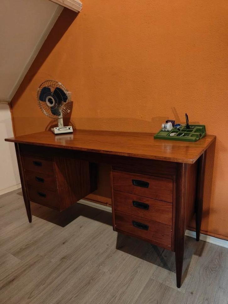 Vintage teak houten bureau jaren 60, Huis en Inrichting, Bureaus, Bureau, Ophalen