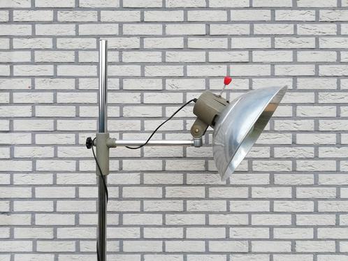 Grote industriële vloerlamp, Antiek en Kunst, Antiek | Verlichting, Ophalen of Verzenden