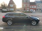 Opel Insignia Sports Tourer Cosmo 2.0 Diesel van eerste eige, Auto's, Opel, Voorwielaandrijving, Euro 5, Zwart, 4 cilinders