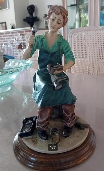 Beeld - Capodimonte - "Il Calzolaio" - De Schoenmaker, Enlèvement ou Envoi, Comme neuf