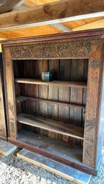 Houten kast met indisch motief, Ophalen