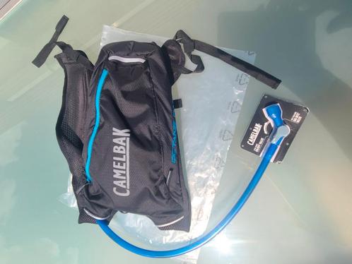 CAMELBAK DART BLACK, Handtassen en Accessoires, Tassen | Sporttassen, Zo goed als nieuw, Ophalen