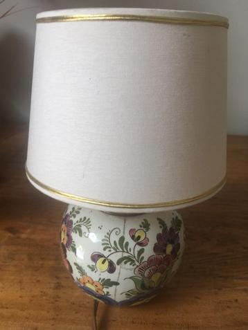Lampe de table  beschikbaar voor biedingen