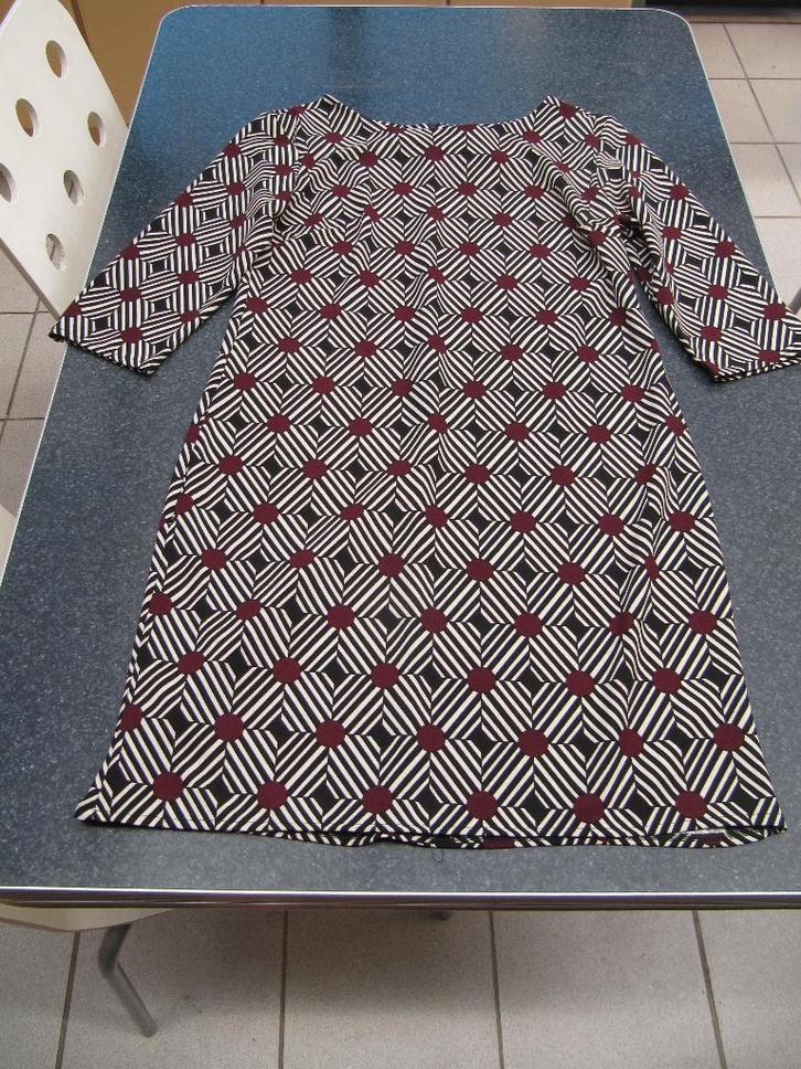 jurk vintage bijna nieuw A- lijn, bordeaux zwart taupe M, Kleding | Dames, Jurken, Zo goed als nieuw, Maat 36 (S), Overige kleuren