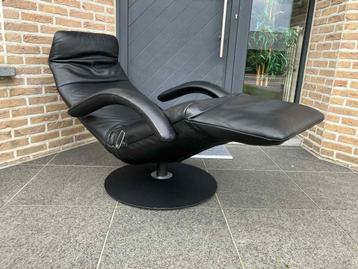 Nouveau modèle Jori Yoga Relax Black avec tête réglable, Enlèvement ou Envoi, Leolux Rolf benz natuzzi conform stressless minotti durlet hukla