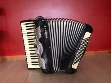 Accordeon Hohner Verdi II 96-bas disponible aux enchères