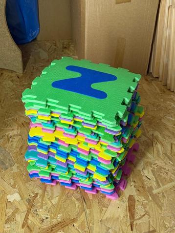 Foam speeltegels - 29stuks beschikbaar voor biedingen
