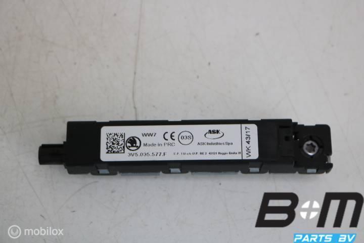 Antenneversterker Skoda Rapid 3V5035577F, Auto diversen, Autoradio's, Gebruikt