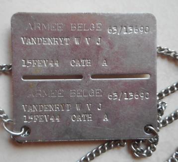 BELGIQUE: ARMEE BELGE - PLAQUE D'IDENTIFICATION TEXTE FR beschikbaar voor biedingen