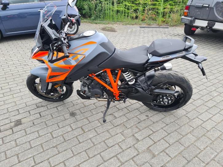 ktm superduke gr, Motoren, Motoren | KTM, Bedrijf, Toermotor, meer dan 35 kW, 2 cilinders, ABS, Cruise Control, Electronisch instelbare dempers