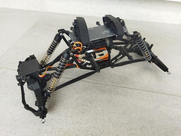Axial AX10 Scorpion crawler, Hobby en Vrije tijd, Modelbouw | Radiografisch | Auto's, Gebruikt, Auto offroad, Elektro, Schaal 1:10