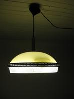 Plafondlamp met een kunststof kap VINTAGE, Antiek en Kunst, Ophalen of Verzenden