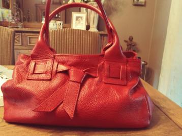 Handtas Leder rood  beschikbaar voor biedingen