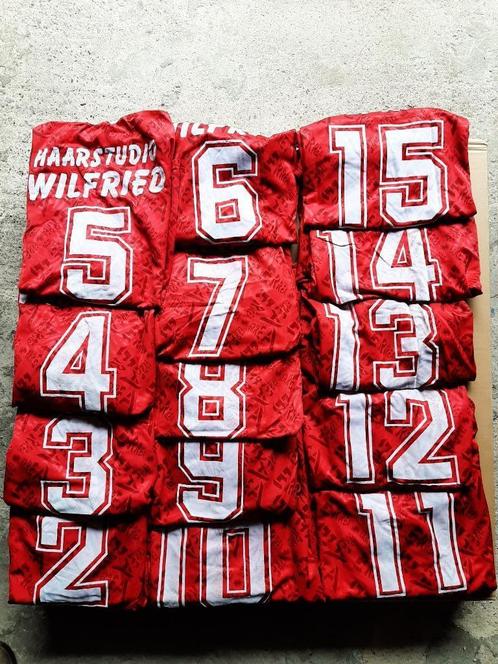 Vintage set voetbaltenues  -  ERREA, Sport en Fitness, Voetbal, Gebruikt, Set, Ophalen of Verzenden
