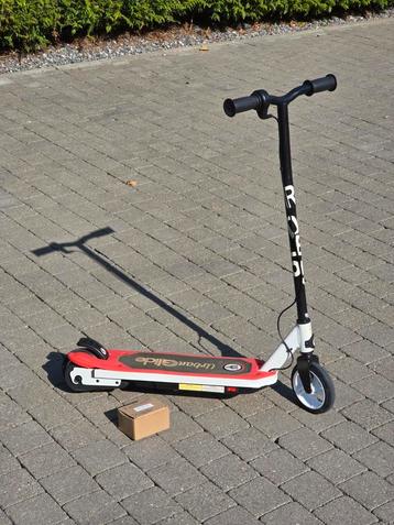 Elektrische scooter voor kinderen prijs 50€!! beschikbaar voor biedingen