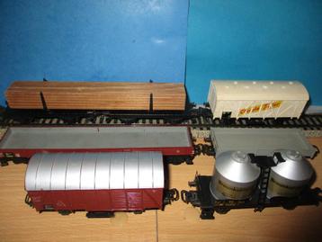 Marklin 6 wagons marchandises beschikbaar voor biedingen