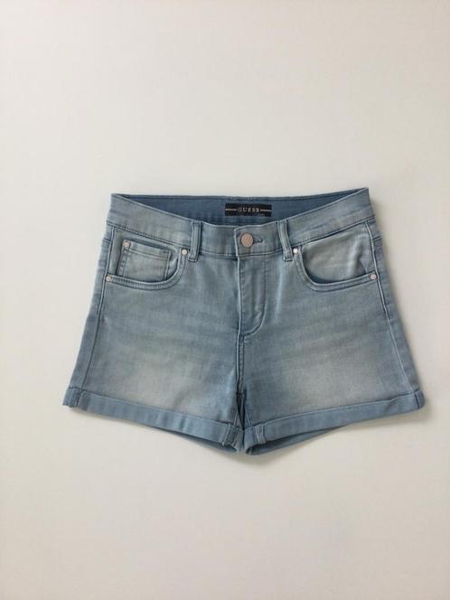 Lichtblauwe Jeansshort Guess 14 jaar, Kinderen en Baby's, Kinderkleding | Maat 164, Gebruikt, Meisje, Broek, Ophalen of Verzenden