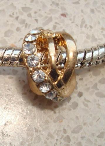 Dubbel vergulde bedel met strass voor groot-gat-bedelarmband beschikbaar voor biedingen