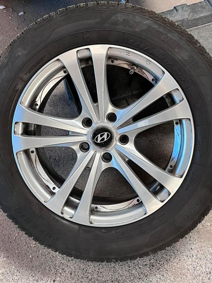 Winterbanden + velgen in nieuwstaat, Auto-onderdelen, Banden en Velgen, Banden en Velgen, Winterbanden, 17 inch, 225 mm, Personenwagen