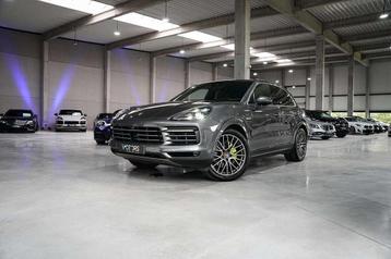 Porsche Cayenne 3.0 V6 PHEV - pano - luchtvering - hud - acc beschikbaar voor biedingen