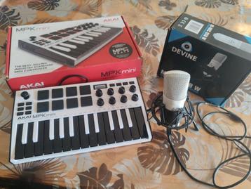 Akai mk mini midi paneel en micro devine te koop beschikbaar voor biedingen