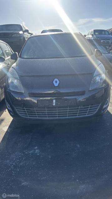 Voorbumper zwart Renault Scenic III ('08-'16) beschikbaar voor biedingen