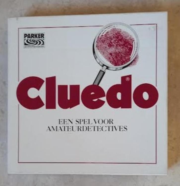 Spel Cluedo, een spel voor amateurdetectives, Hobby en Vrije tijd, Gezelschapsspellen | Bordspellen, Zo goed als nieuw, Vijf spelers of meer