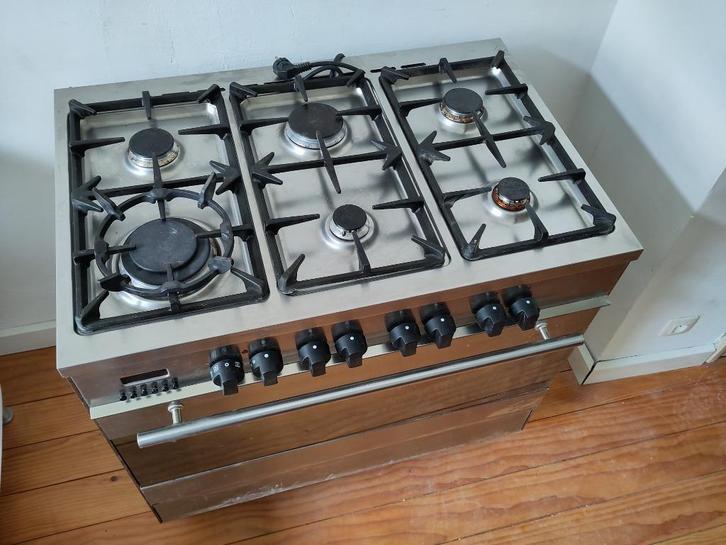 M-SYSTEM gasfornuis met elektrische oven, Elektronische apparatuur, Fornuizen, Gebruikt, Vrijstaand, Gas, 5 kookzones of meer