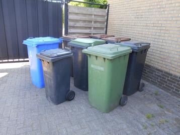 partij kliko's 240 liter .  beschikbaar voor biedingen