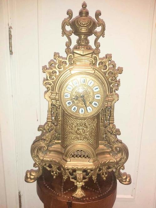 Victorian Ornate Brass Mantle Clock, 1880s. Victoriaanse sie, Antiek en Kunst, Antiek | Klokken, Ophalen of Verzenden