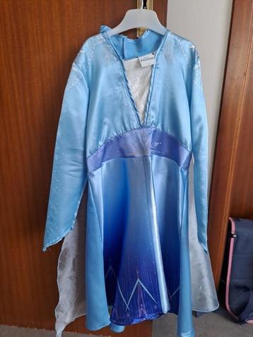  Robe de la Reine des Neiges  beschikbaar voor biedingen