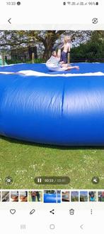 trampoline gonflable avec moteur 7mx1m, Enfants & Bébés, Jouets | Extérieur | Coussins gonflables, Comme neuf, Enlèvement