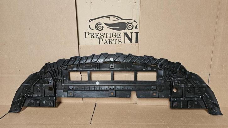 Onderplaat Mercedes CLA FACELIFT 45 45S AMG A1188856203, Auto-onderdelen, Carrosserie, Bumper, Voor, Nieuw, Ophalen of Verzenden