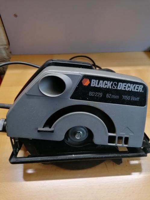 CIRKELZAAG „Black & Decker”, Doe-het-zelf en Bouw, Gereedschap | Zaagmachines, Gebruikt, Cirkelzaag, 600 tot 1200 watt, 30 tot 70 mm