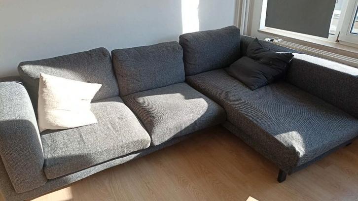 Divan gris IKEA avec méridienne, Maison & Meubles, Canapés | Salons, Utilisé, Banc d'angle, Trois personnes, 250 à 300 cm, 75 à 100 cm
