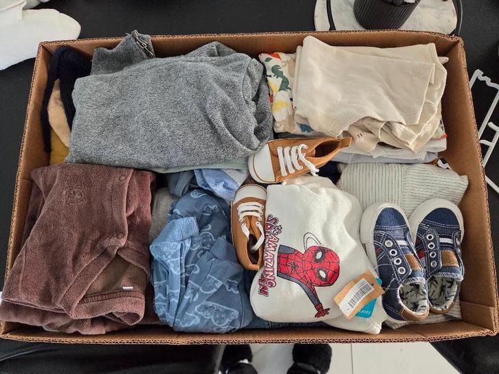 Lot voor babywederverkopers, Kinderen en Baby's, Babykleding | Overige, Gebruikt, Jongetje, Ophalen of Verzenden