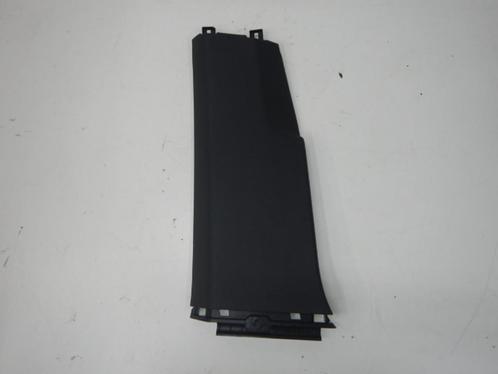 VW Tiguan 571 B-stijl onderzijde zwart Links 571867291, Auto-onderdelen, Interieur en Bekleding, Volkswagen, Gebruikt, Ophalen of Verzenden