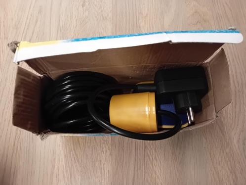 Splinternieuwe Vlotters in verschillende lengtes, Doe-het-zelf en Bouw, Overige Doe-Het-Zelf en Bouw, Nieuw, Ophalen of Verzenden