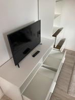 Samsung Tv met Ikea Tv tafel, Huis en Inrichting, Ophalen of Verzenden, Zo goed als nieuw