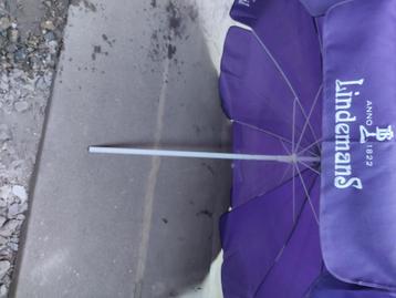 2 petit parasols lindemans 5 eur pièce  beschikbaar voor biedingen